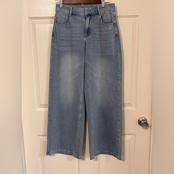HALARA Denim - HALARA Light Blue Flare & Wide Leg Jeans size S